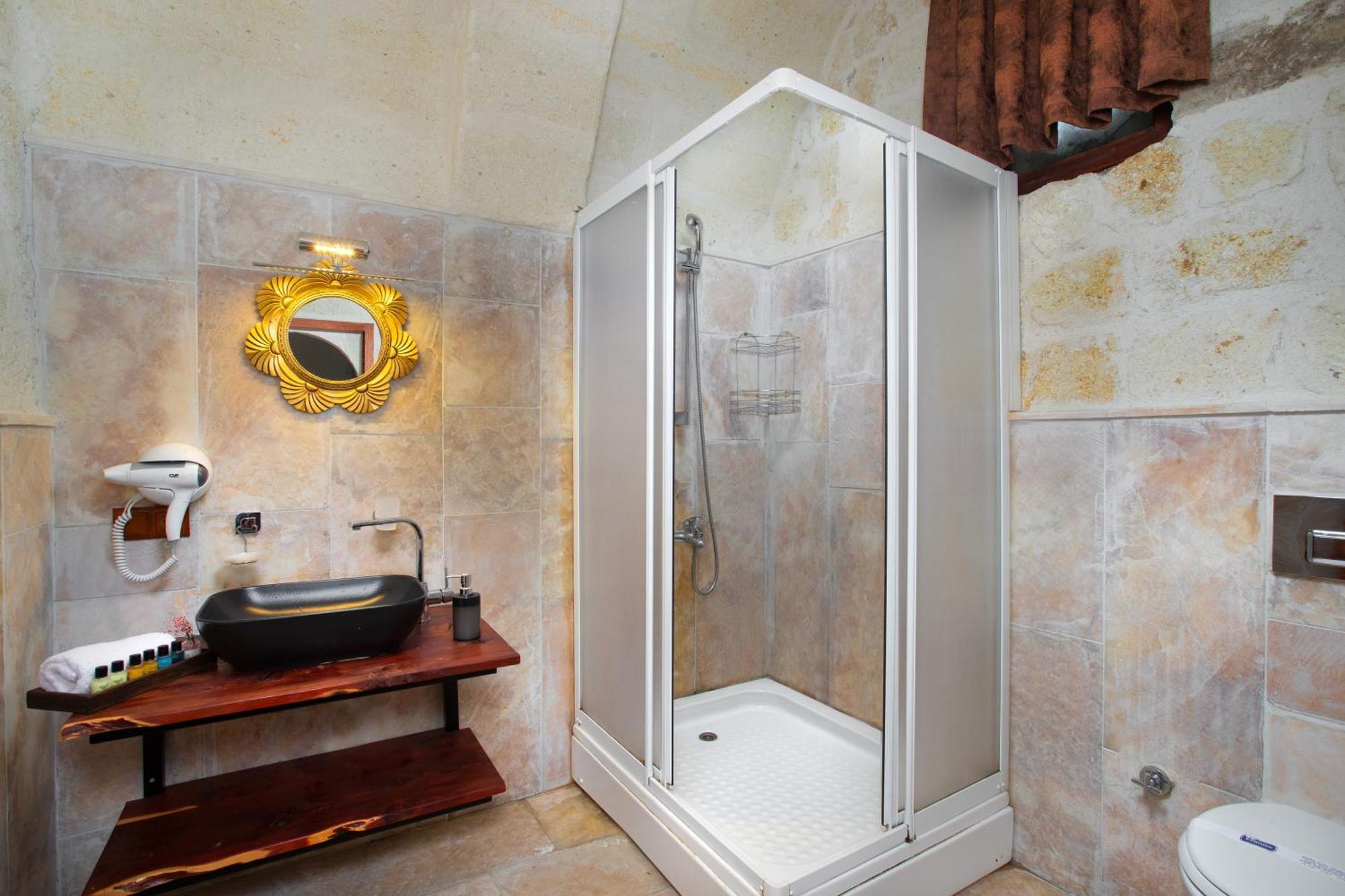 Romantic Cave Hotel Nevşehir Bagian luar foto