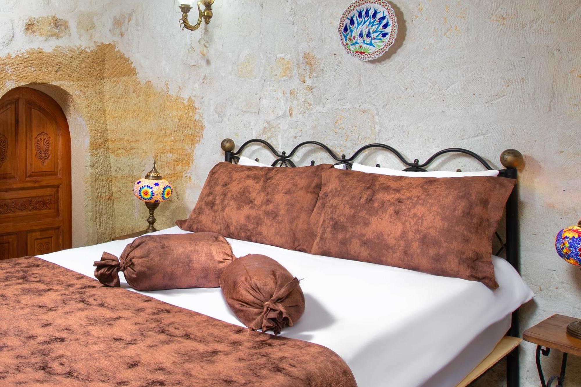 Romantic Cave Hotel Nevşehir Bagian luar foto