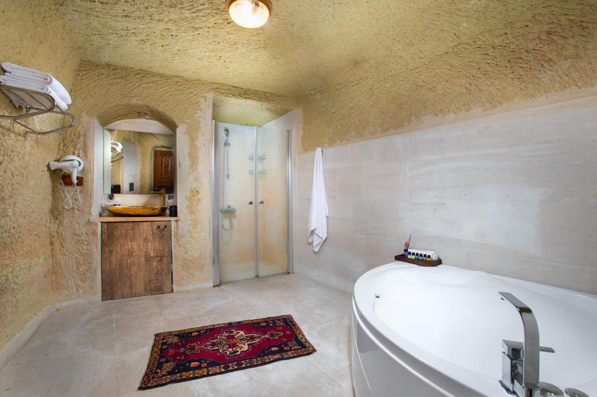 Romantic Cave Hotel Nevşehir Bagian luar foto